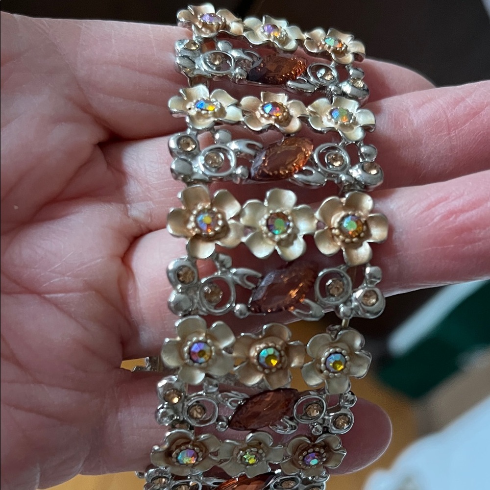 Premier Designs “Floral Affair” stretch bracelet. Cuff style.